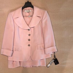 NEW Tahari Arthur S Levine Petite Pink Suit